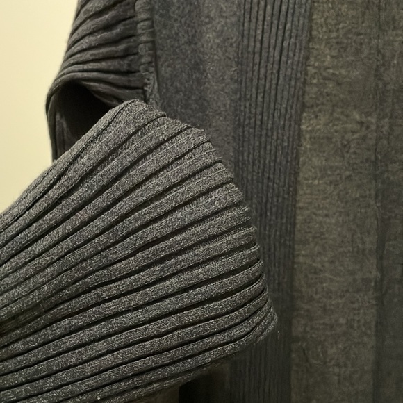 Planet black full length cardigan (sz med-large) - Picture 4 of 9